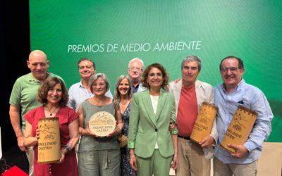 Manuela Martínez, presidenta de Salvemos la Vega – Vega Educa, es distinguida en los Premios Hermelindo Castro del PSOE-A
